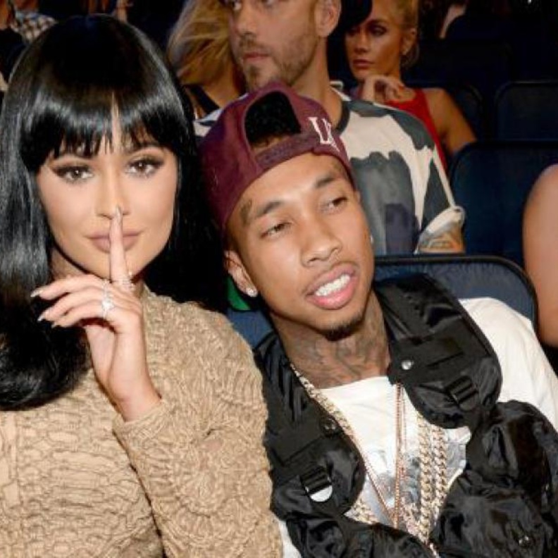 كيلي جينر وصديقها تايجا