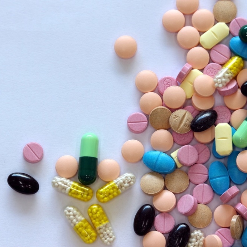 تناول المضادات الحيوية بكثرة في الصغر يمكن ان يتسبب بامراض الحساسية عند الكبر