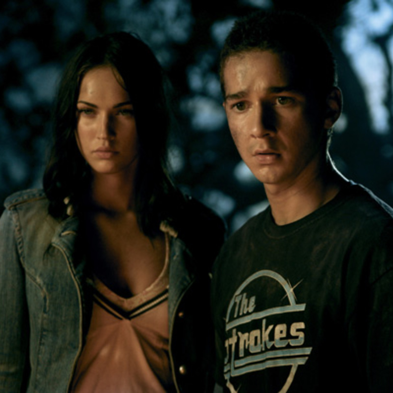 شيا لابوف وميجان فوكس