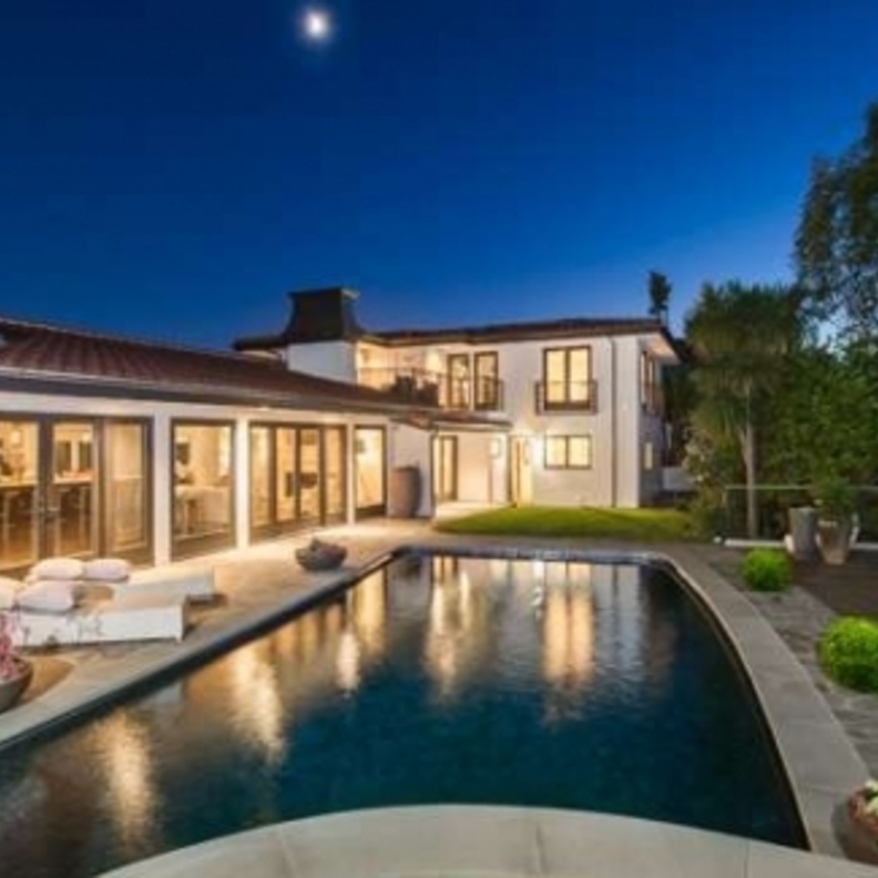 منزل ميلا كونيس