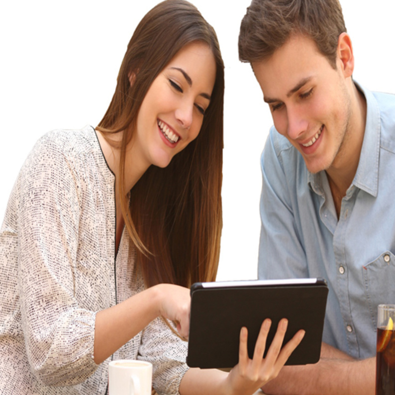 شاركيه في جميع اهتماماته