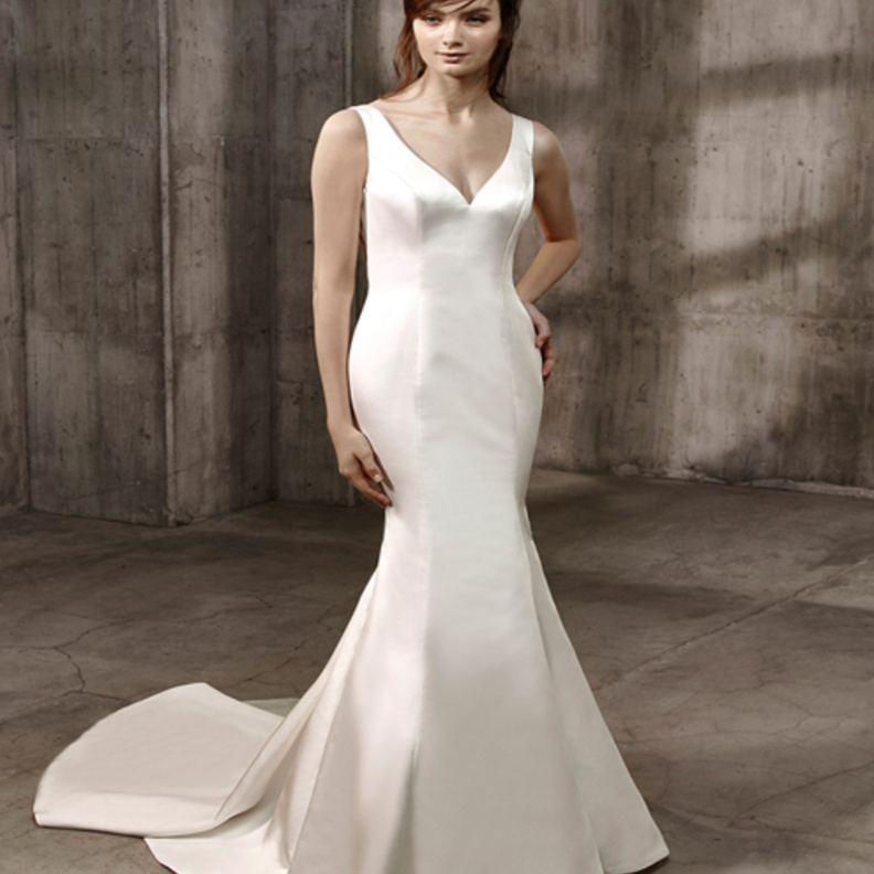 فساتين عرس من مجموعة بادلي ميشكا للأعراس لخريف ٢٠١٧