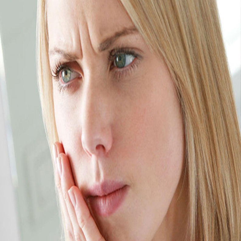  محلول الماء و الملح أفضل علاج منزلي لمشاكل الفم