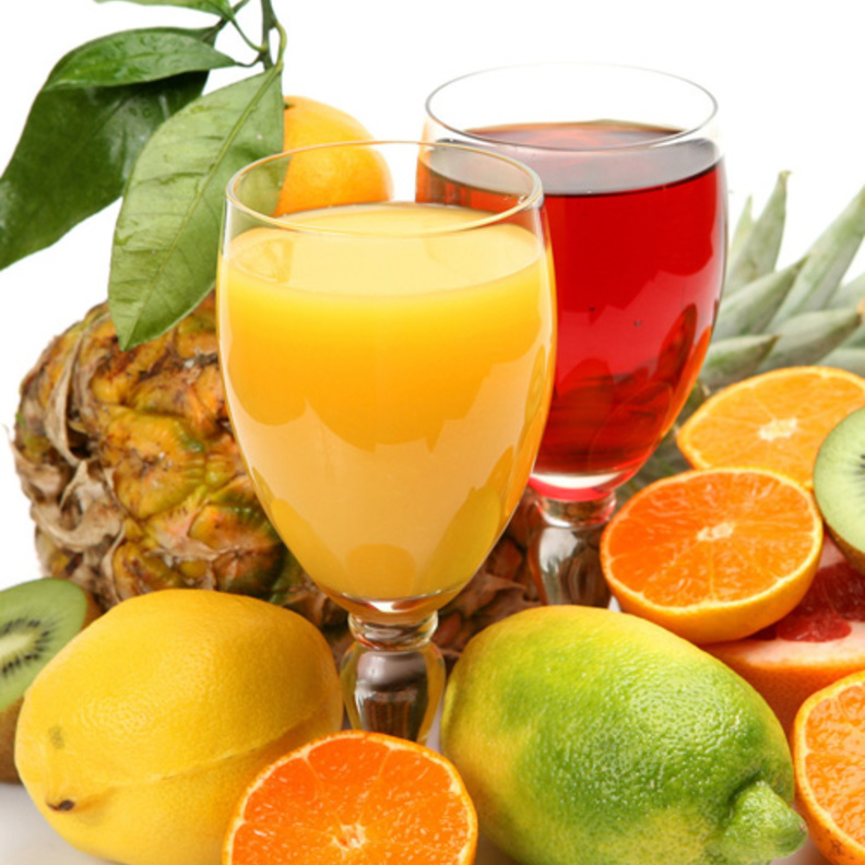 الحمضيات أساسية في مشروب الرشاقة 