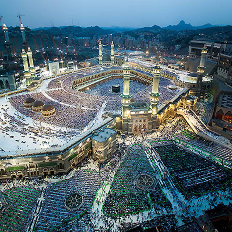 الليلة .. السعودية تتحرى هلال رمضان