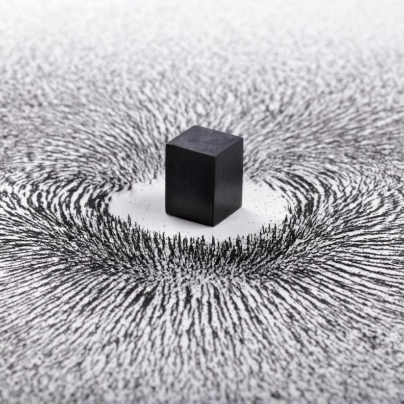 المعرض الفني تم تنظيمه بمشاركة 40 فنانا سعوديا