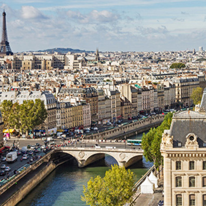 10 أسباب تجعل زيارة باريس متعة أساسية