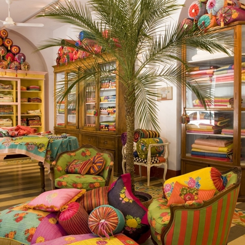 النسيج المرقع في الاثاث والديكور... لمسة عصرية بألوان مبهجة