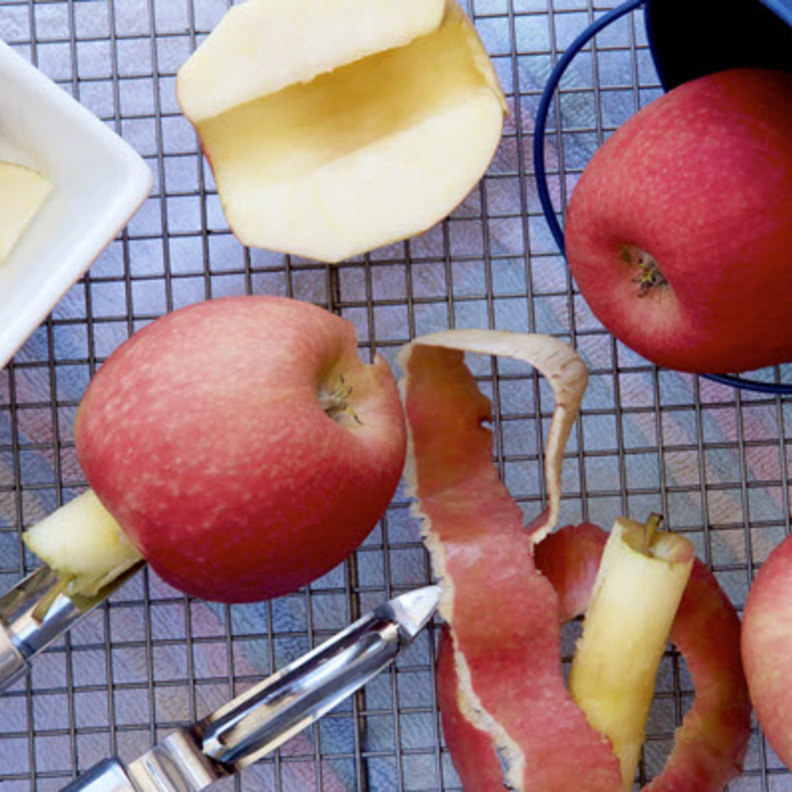 فوائد قشر التفاح الصحية والجمالية