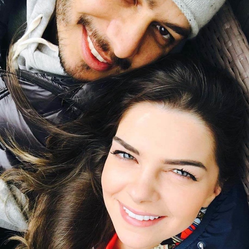 بيلين كارهان وزوجها