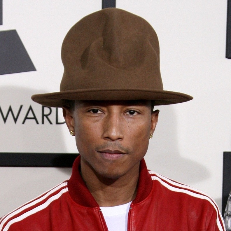 قبعة فاريل وليامز بـ44 ألف دولار