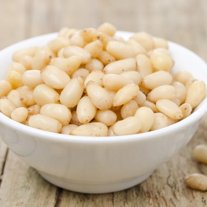 7 فوائد صحية لبذور شجرة الصنوبر