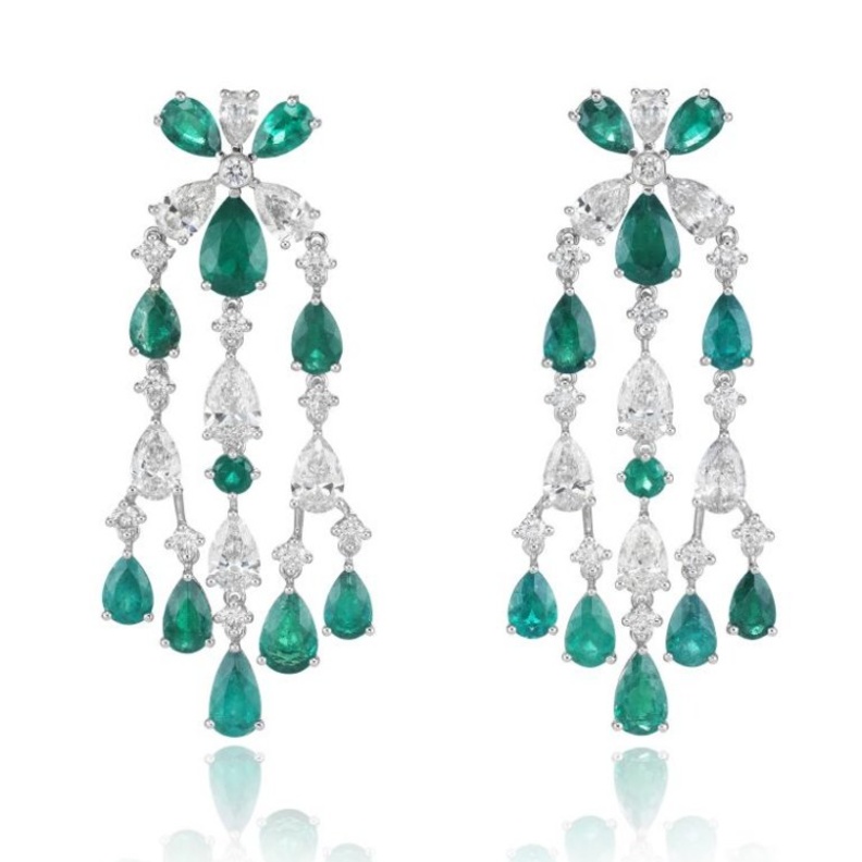 أقراط من غراف