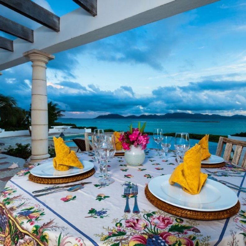 أنغويلا أجمل جزر شهر العسل