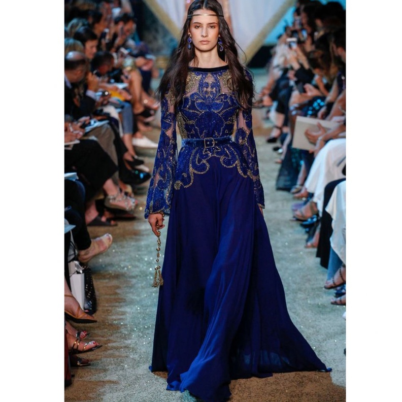 فساتين سهرة هوت كوتور من مجموعة ايلي صعب لخريف 2018