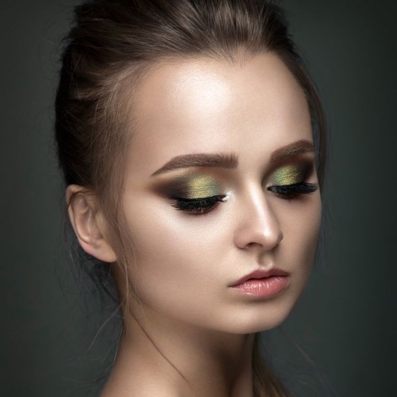 اتبعي خطواتنا للحصول على هذا المكياج