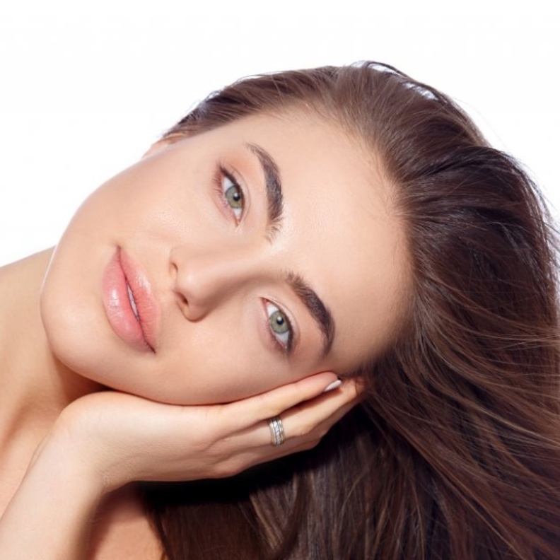 اختاري الإطلالة الطبيعية والأنثوية للصباح