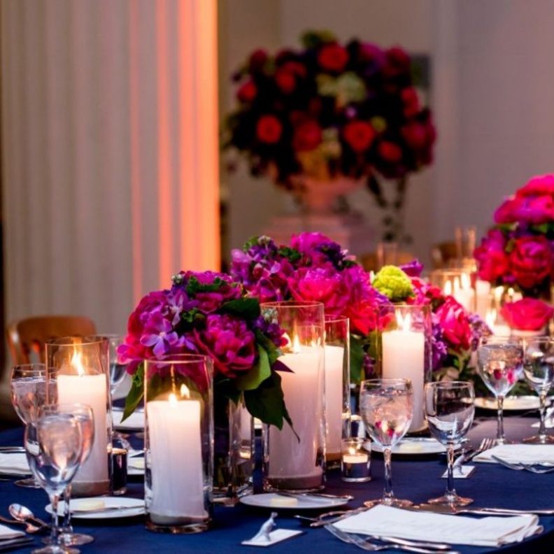 استخدمي لون الفوشيا لحفل زفاف مبهر و ساحر