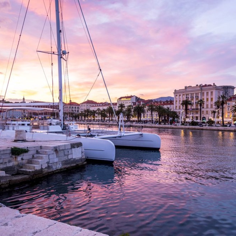 اوروبا الشرقية غنية بالثقافات والديانات والاعراق المتنوعة.