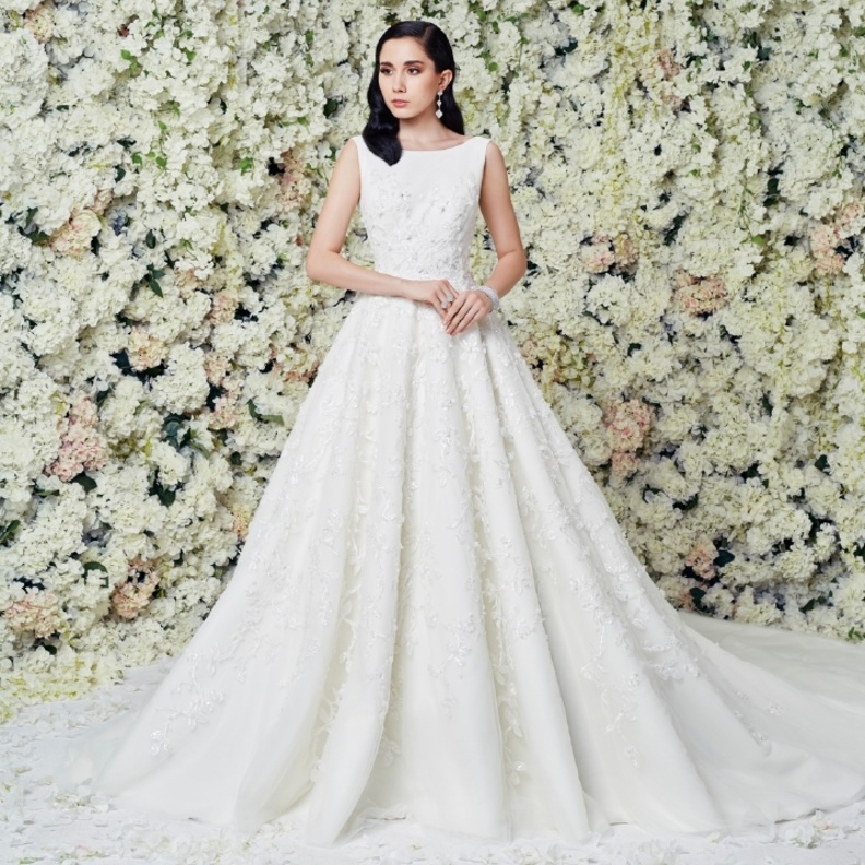 نعومة فستان الزفاف للمصمم رامي العلي