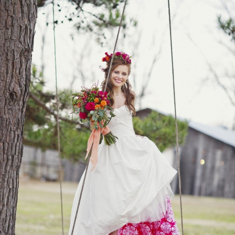 إحلمي بالمستقبل على أرجوحة الماضي