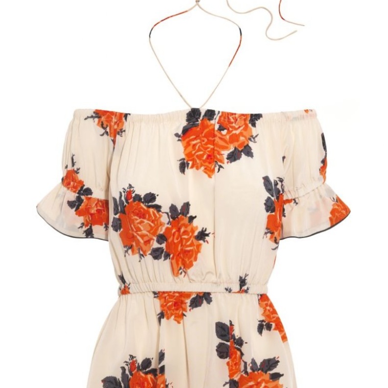 تنورة بالورود