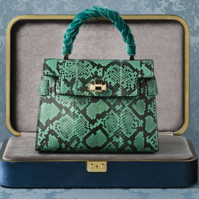 مجموعة كنوز ميو ميو