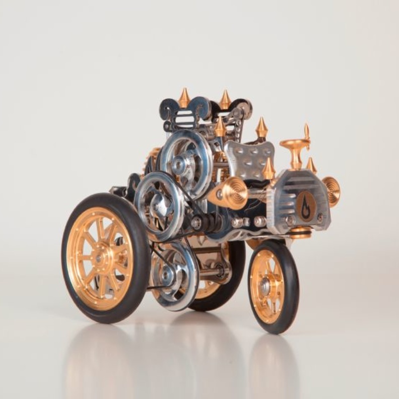 سيارة من  Stirling من Bo¦êhm Stirlingy