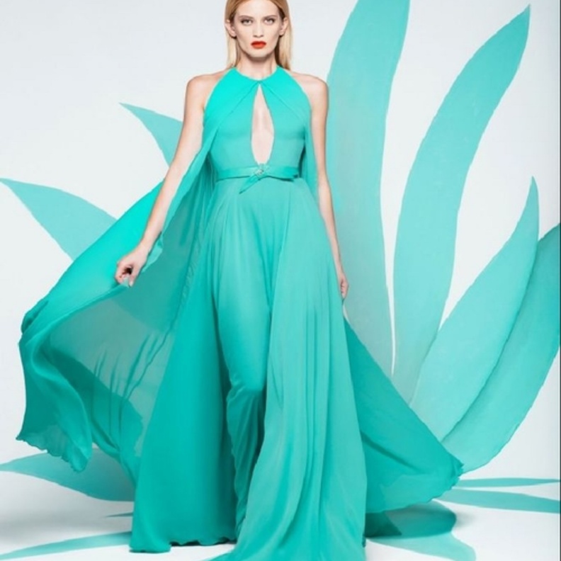 فساتين خطوبه بسيطه باللون الاخضر من مجموعة جورج حبيقة لصيف 2016