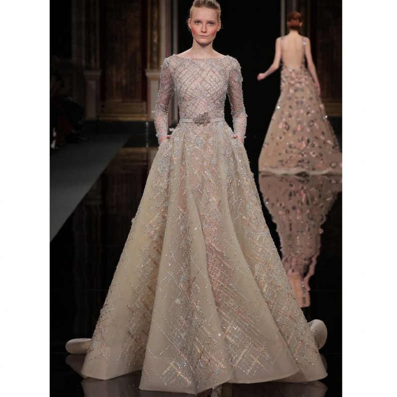 فستان ام العروس انيق و راق من مجوعة زياد نكد لربيع و صيف 2017