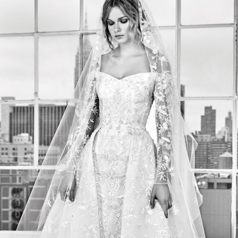موديلات فساتين زفاف فخمة
