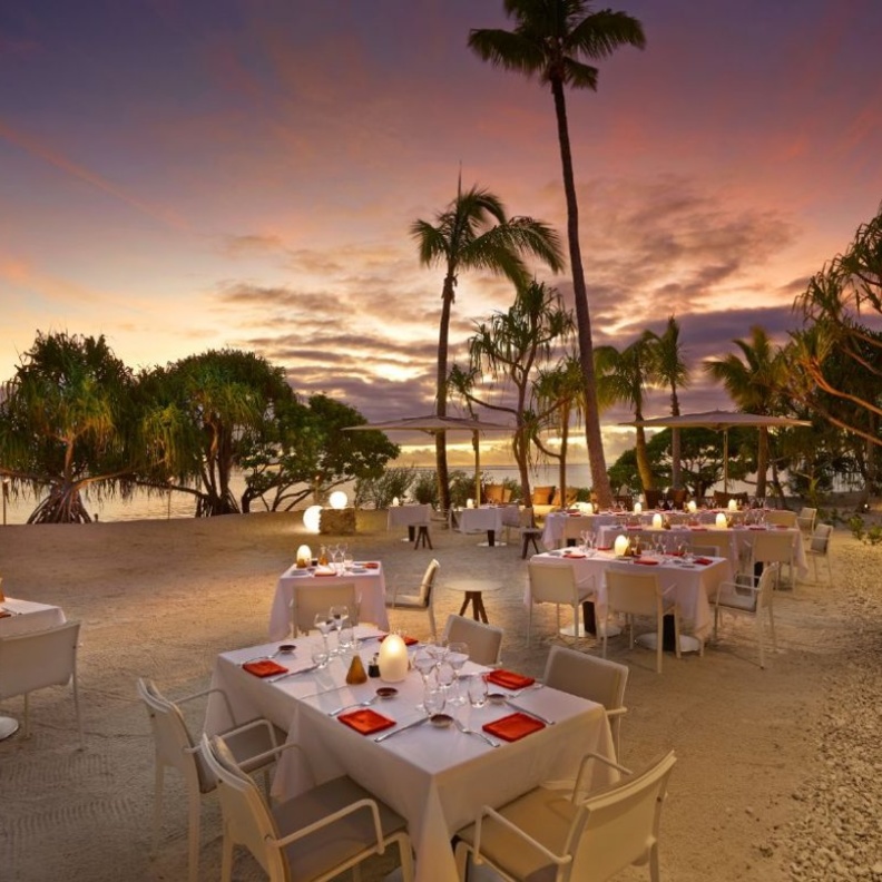 فندق الامارات وان اند اونلي – الديكور الداخلي