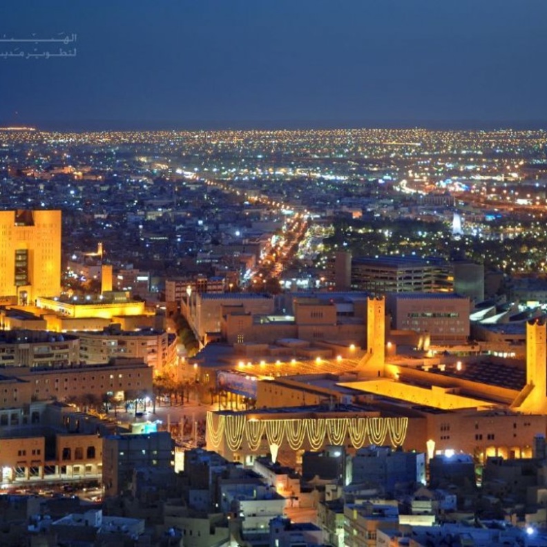 مهرجانات رسمية في قصر الحكم