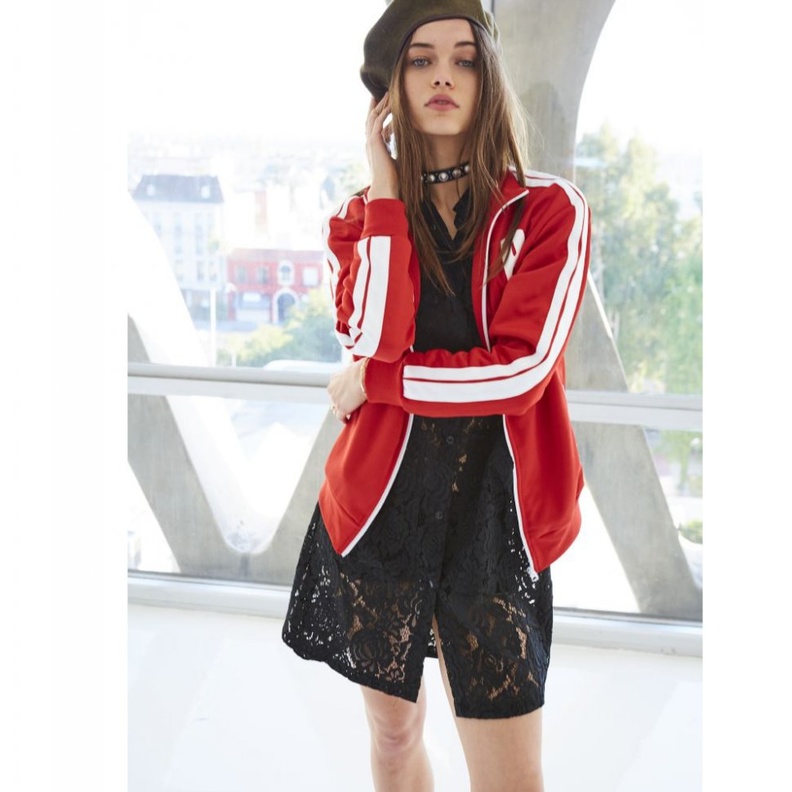 مجموعة Replay لخريف/شتاء 2017 - 2018  REBELS & HEROES