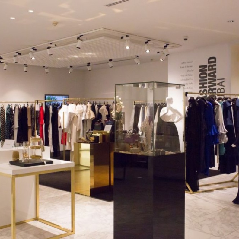 معرض Fashion Forward في باريس يعود في دورته الثالثة