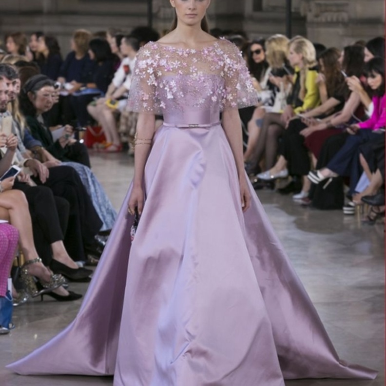 فساتين ساحرة لخطوبتك من مجموعة جورج حبيقة لخريف 2016