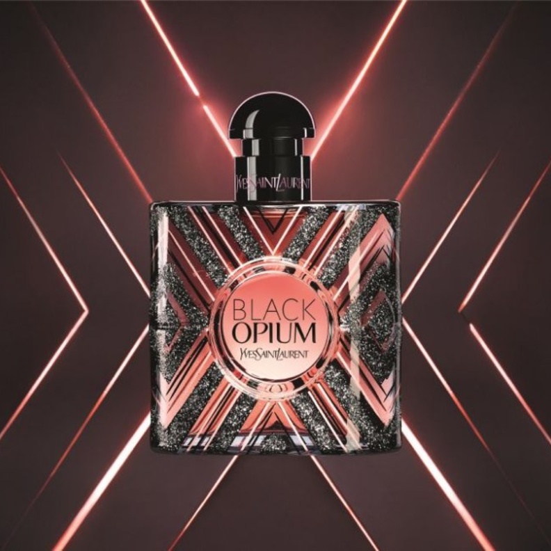 Black Opium Pure Illusion.. عطر شاعري وآسر يفيض حيوية ساحرة
