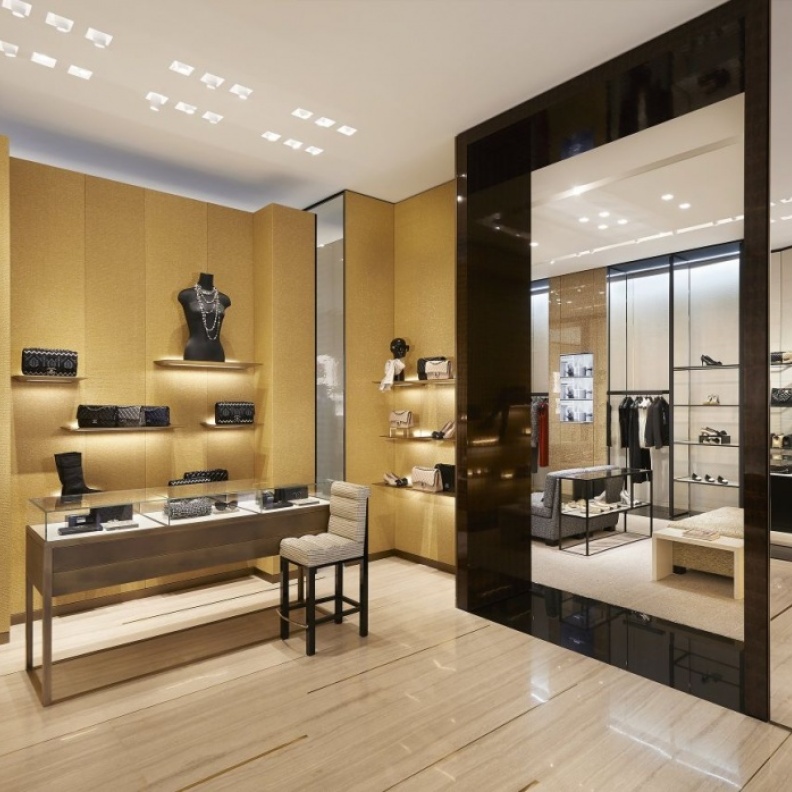 جديد Chanel في مطار دبي
