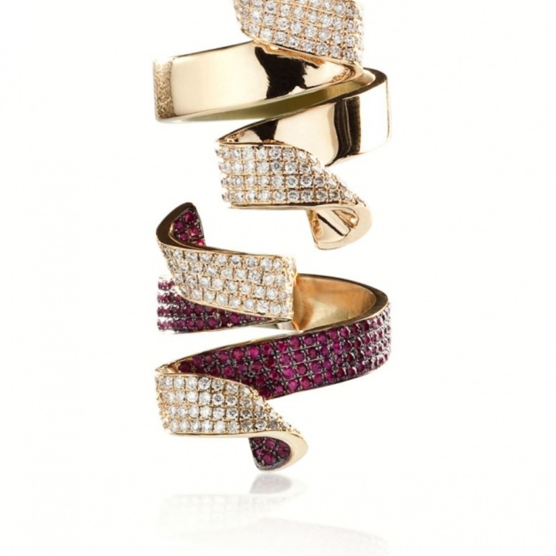 مصممة المجوهرات ندى غزال لـ"هي": أسعى دائماً إلى الكمال وطموحي العالمية