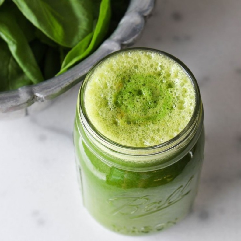 للتخلص من سموم الجسم..تناولي هذا المشروب!!