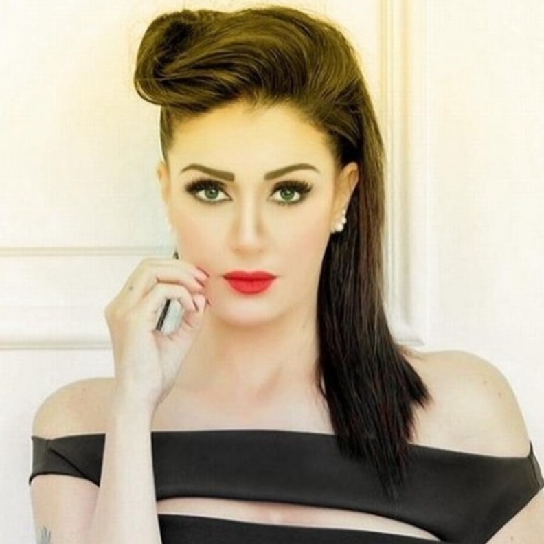 غادة عبد الرازق 9