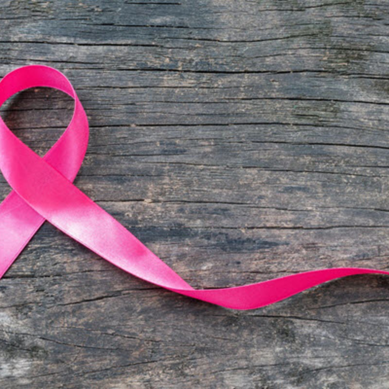 الشريط الوردي رمز التوعية بمرض سرطان الثدي