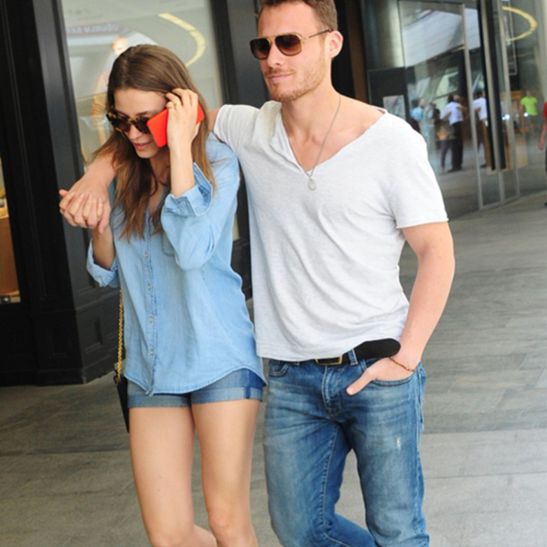 كرم بورسين وسيريناي ساريكايا