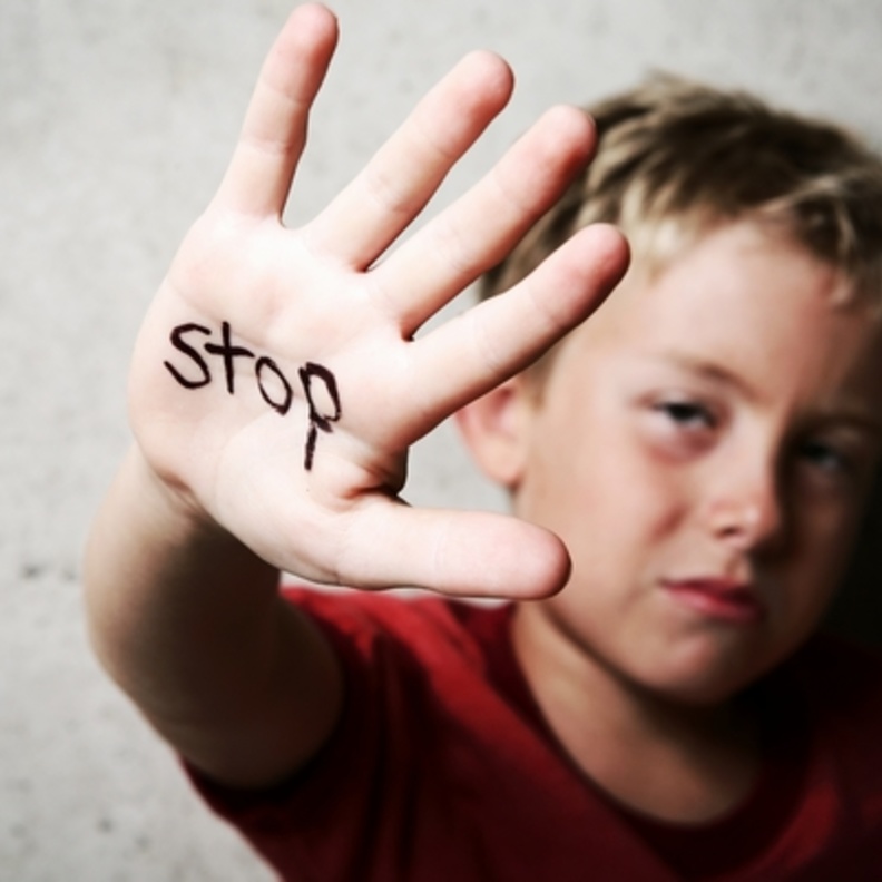 لا للتحرش الجنسي ضد الأطفال