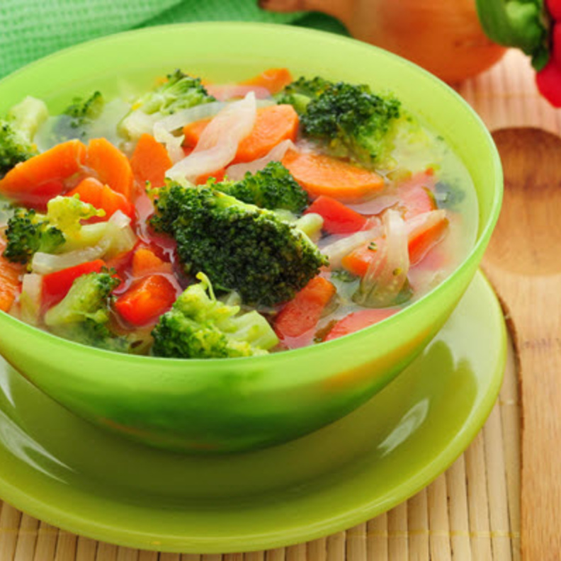 حساء الملفوف المغذي والمقاوم للبرد