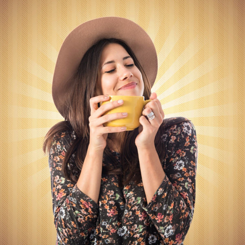 تناول القهوة مع زيت جوز الهند يساهم في إنقاص الوزن