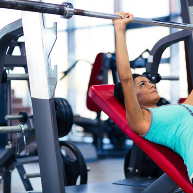 الأفضل تجنَب الرياضات القوية كرفع الأثقال خلال المرض