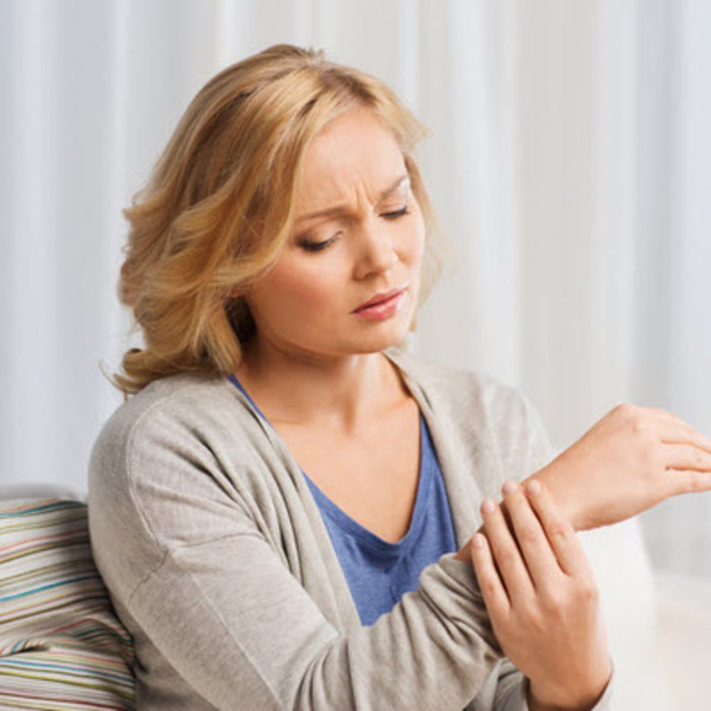 الام المفاصل من الاعراض الصحية المرافقة للتقدم في السن عند المراة