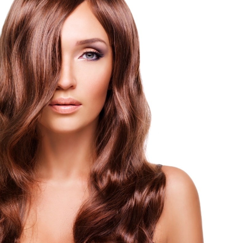 عالجي الشعر الجاف بالخلطات الطبيعية