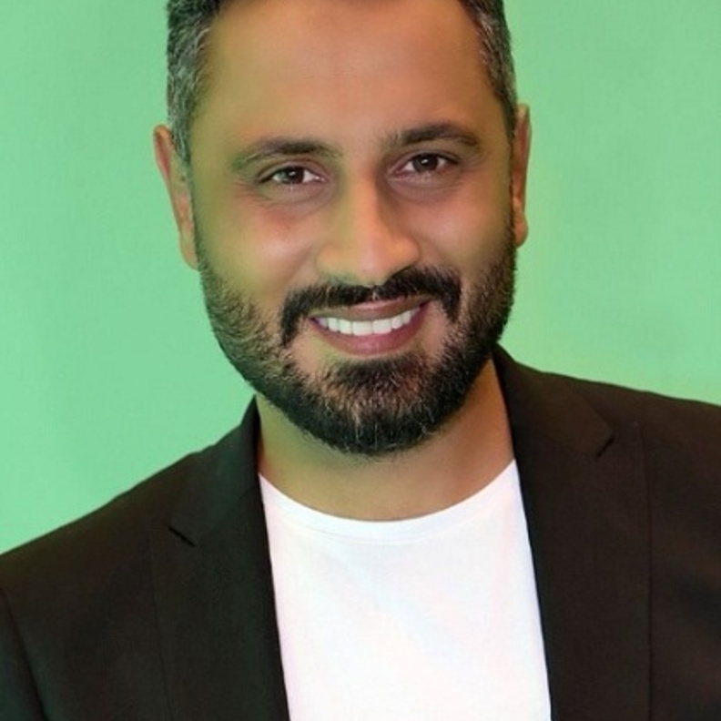 قيس الشيخ نجيب 2